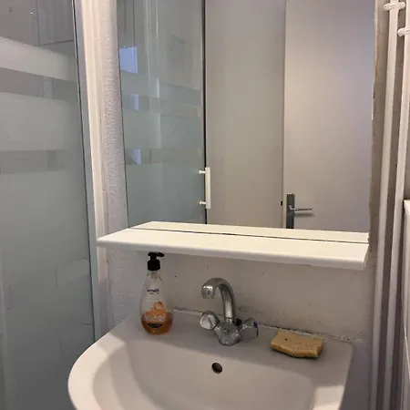 T2 Au Coeur De La Station Balneaire Clim Et Wifi 4mira1 Apartment